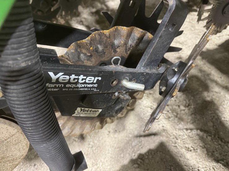 2008-john-deere-1770-image-32