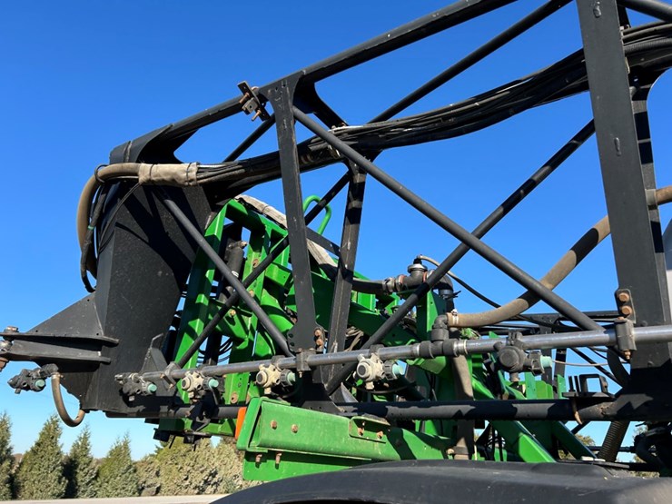 2013-john-deere-4940-image-28