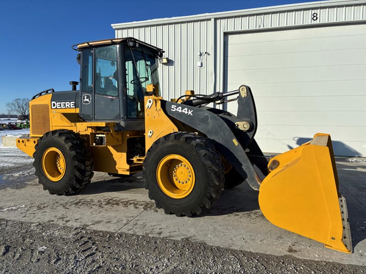 #122570-•-2011-jd-544k-#1dw544kzpb0635211-image-1