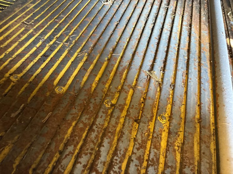 2018-new-holland-cr8.90-image-78