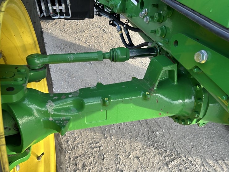 2023-john-deere-6155m-image-42