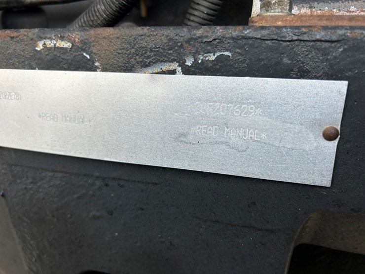 2009-case-ih-magnum-335-image-39