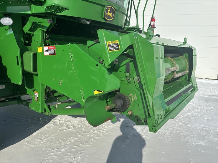 2006-john-deere-9660-sts-image-30