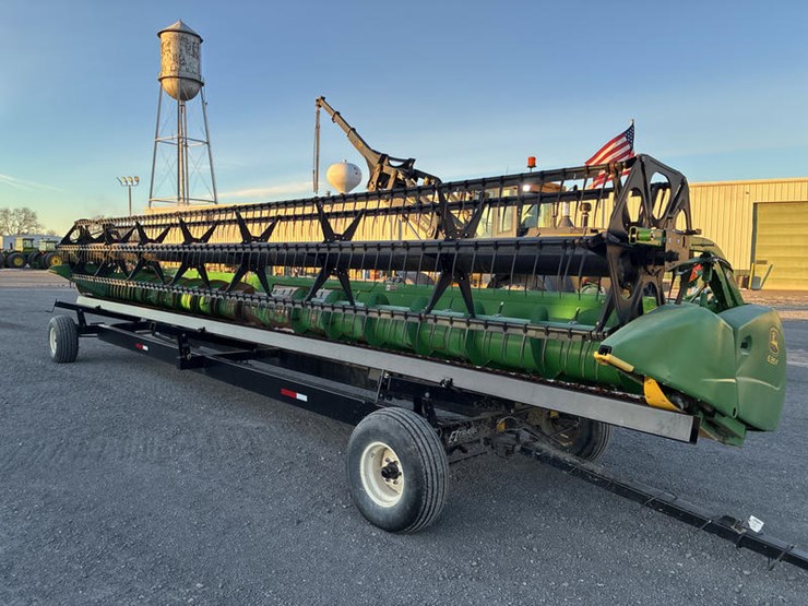 2011-john-deere-635f-image-13