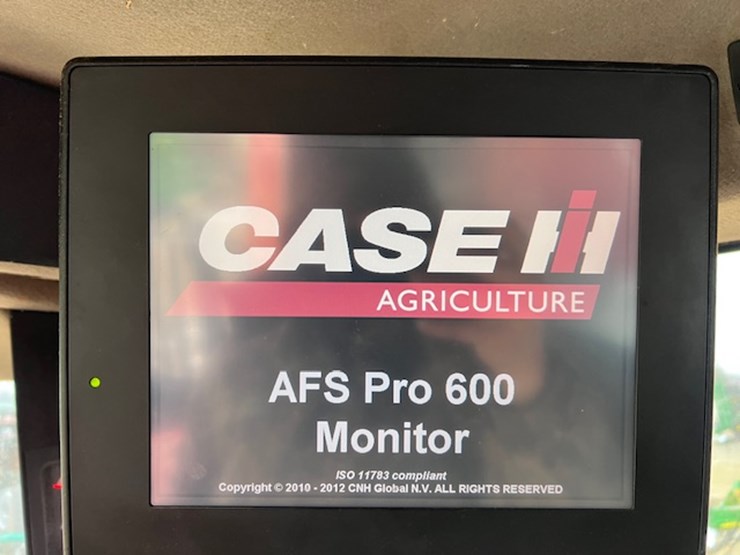 2010-case-ih-6088-image-60