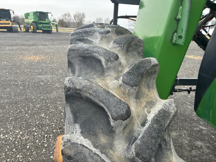 1993-john-deere-6500-image-47