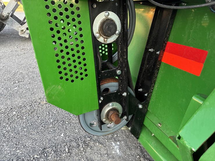 2009-john-deere-635f-image-37