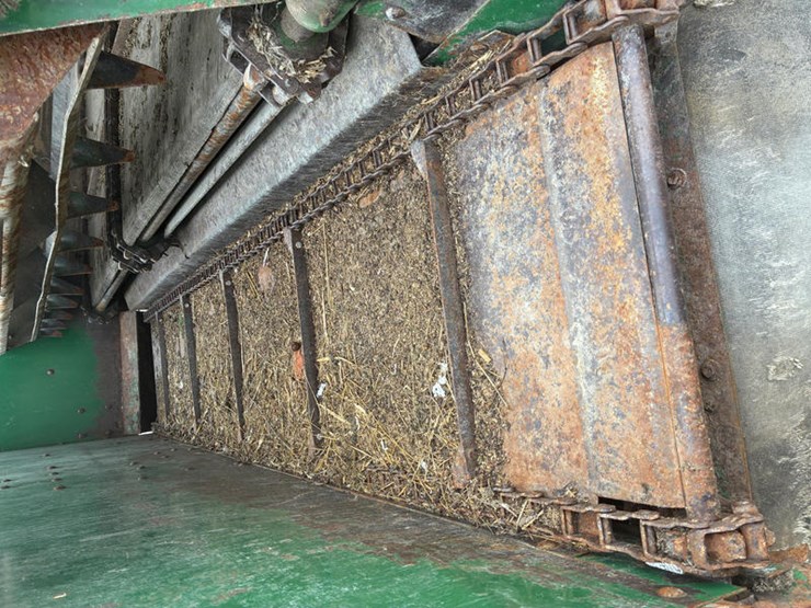 #15016-•-bdger-950-silage-wagon-16'-bed-image-8