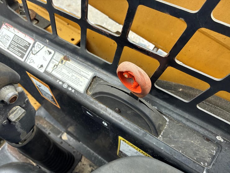 #122574-•-2006-jd-ct322-#t0322ta126871-image-55