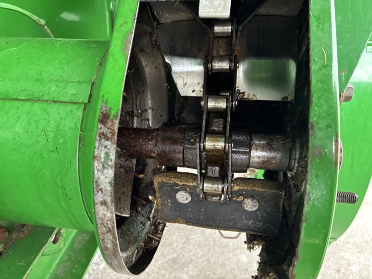 2004-john-deere-9660-sts-image-76