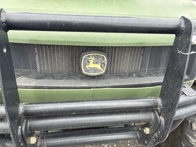 john-deere-gator-image-12