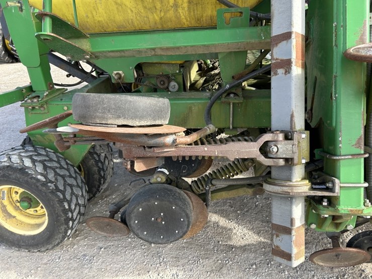 2006-john-deere-1990-image-59