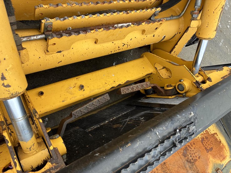 #122574-•-2006-jd-ct322-#t0322ta126871-image-18