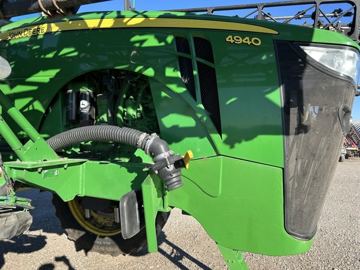 2013-john-deere-4940-image-21