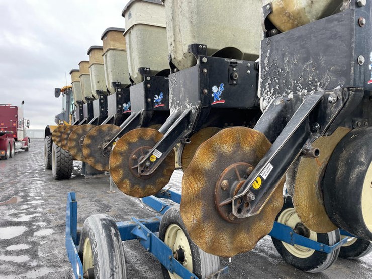 1999-kinze-2500-image-14