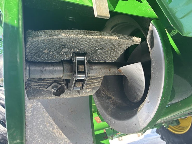 2006-john-deere-9660-sts-image-65