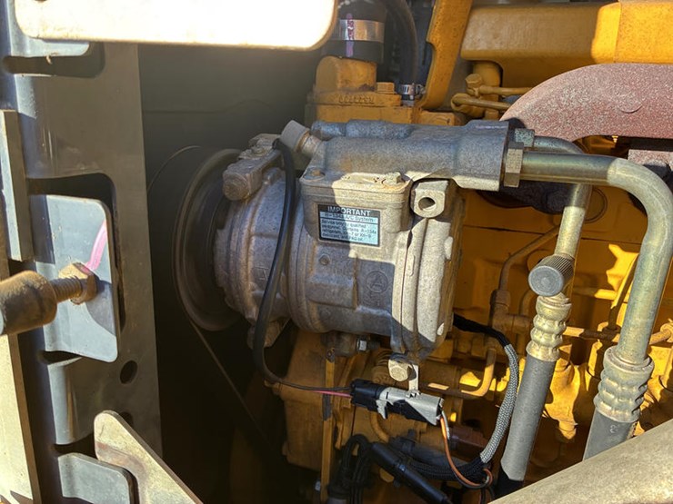 #122570-•-2011-jd-544k-#1dw544kzpb0635211-image-75