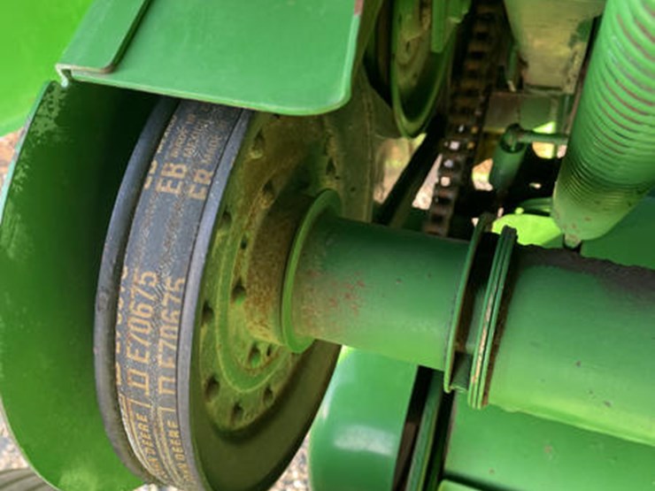 1997-john-deere-566-image-22