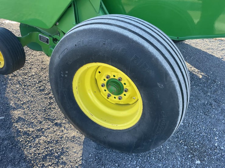 1997-john-deere-566-image-11