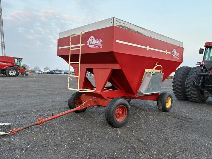 #15053-•-ez-trail-gravity-wagon-image-4