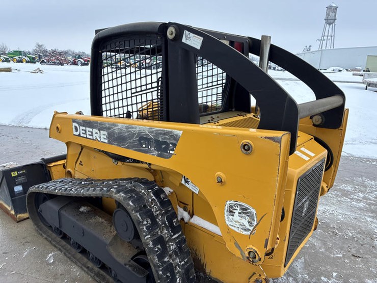 #122574-•-2006-jd-ct322-#t0322ta126871-image-40