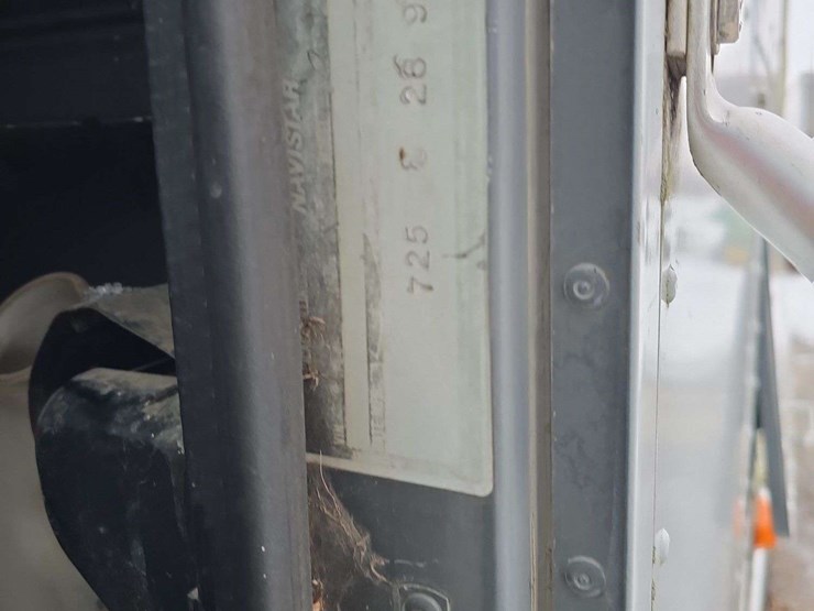 1992-international-semi,-cab-over,-cab-jack-works,-homemade-rear-hitch-image-18