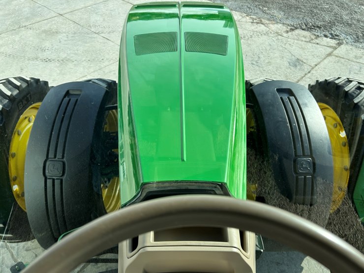 2012-john-deere-8310r-image-45