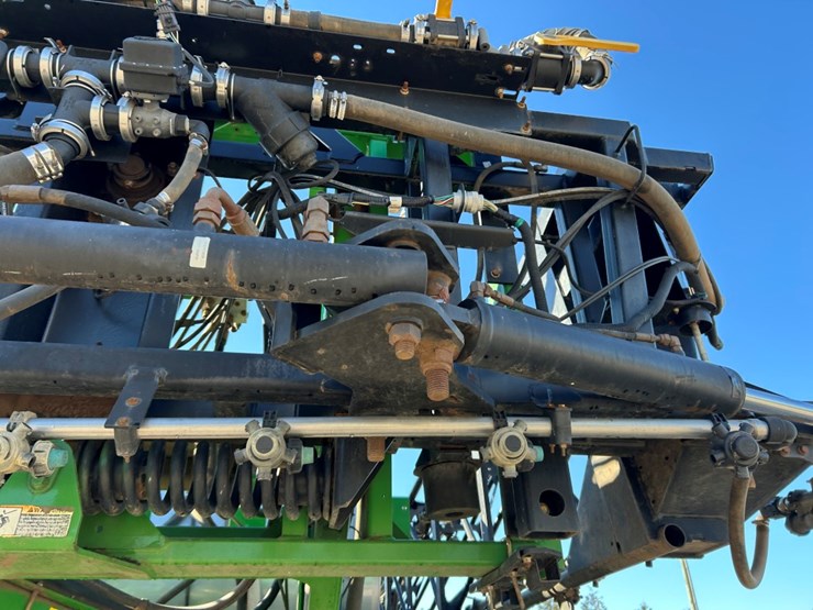 2013-john-deere-4940-image-17