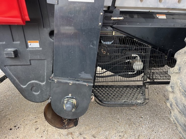 2007-case-ih-7010-image-21