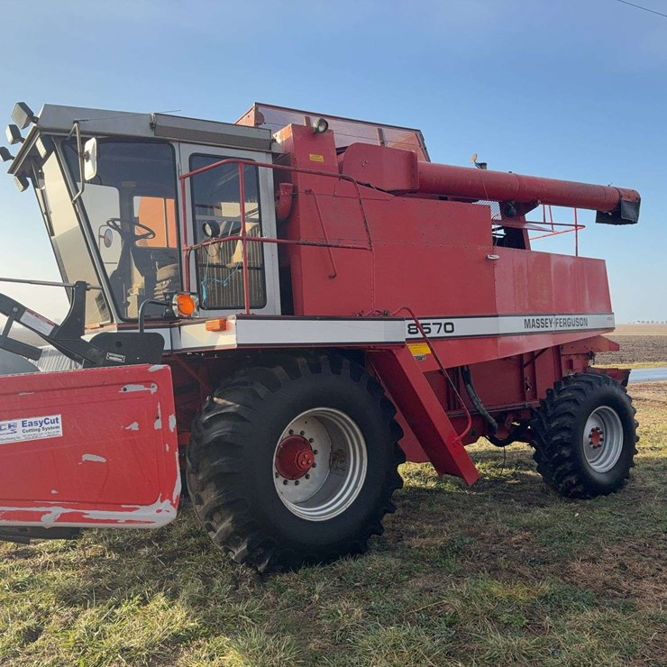 MASSEY-FERGUSON 8570