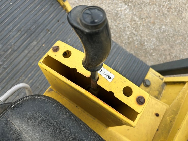 2001-bomag-bw141ad-2-image-43