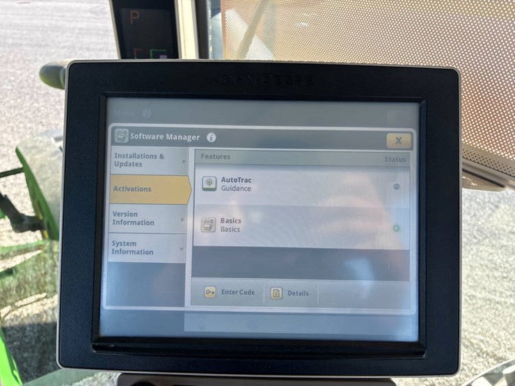 2014-john-deere-8295r-image-87