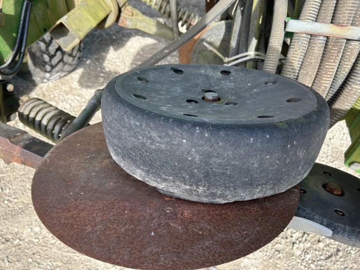 2006-john-deere-1990-image-17