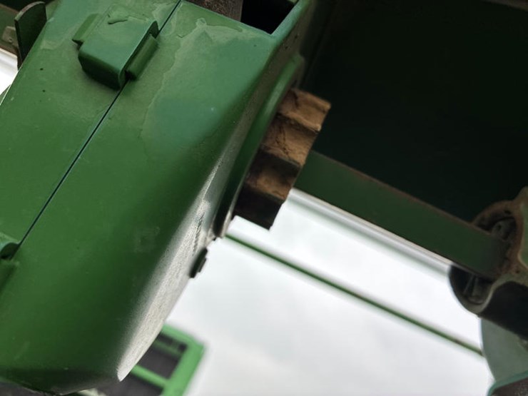 2003-john-deere-1590-image-35