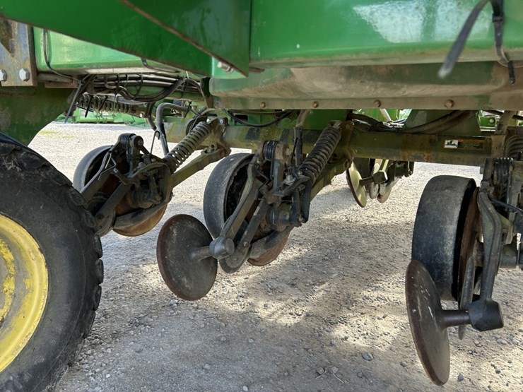 2006-john-deere-1990-image-71