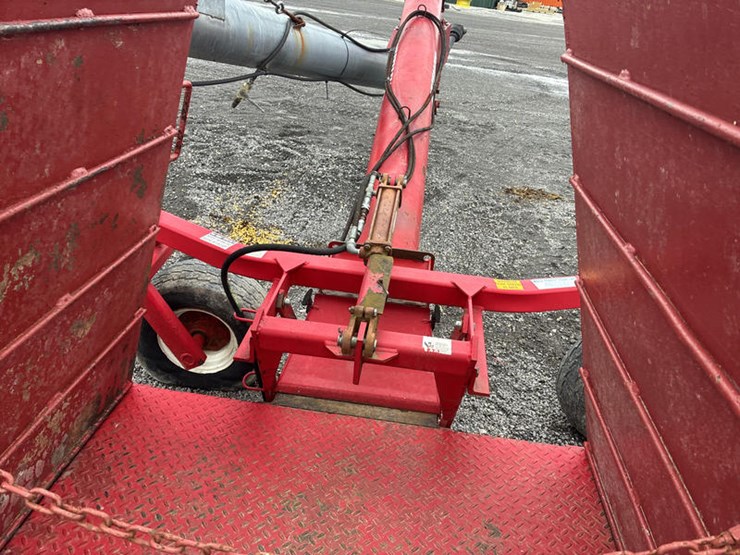 #122922-•-hutchison-10x71-auger-image-36