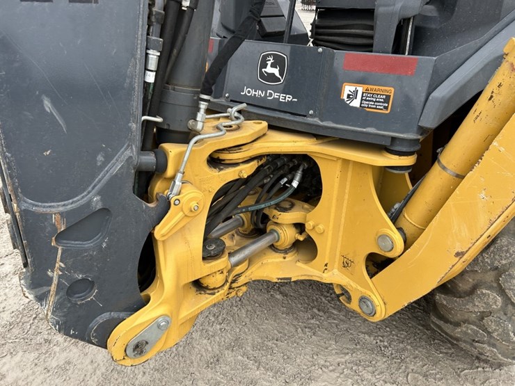 2021-deere-310sl-hl-image-25