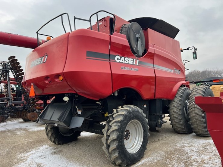 2007-case-ih-7010-image-9