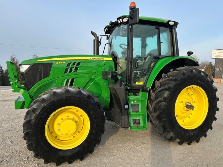 2023-john-deere-6155m-image-1