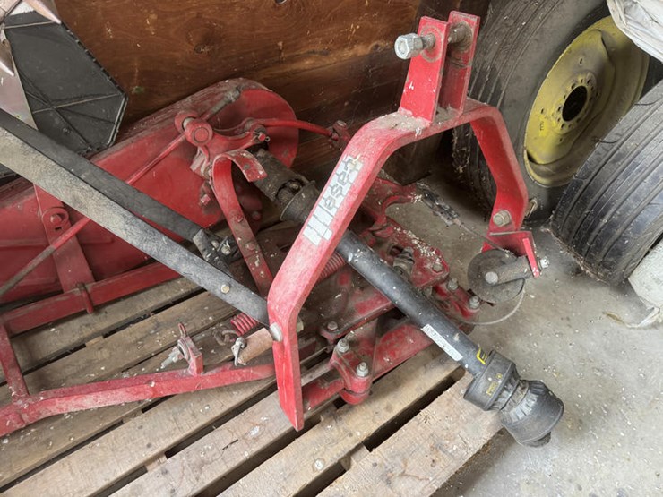 case-ih-1300-image-3