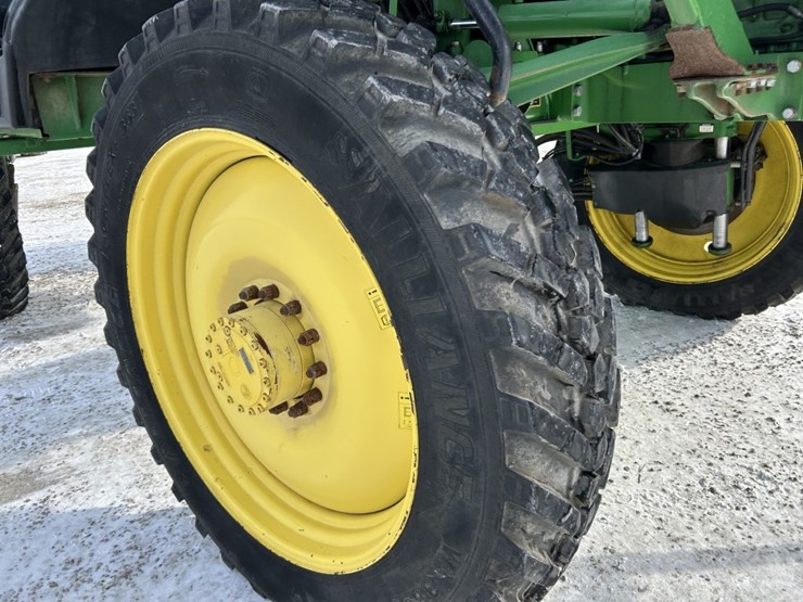 2015-john-deere-r4030-image-45
