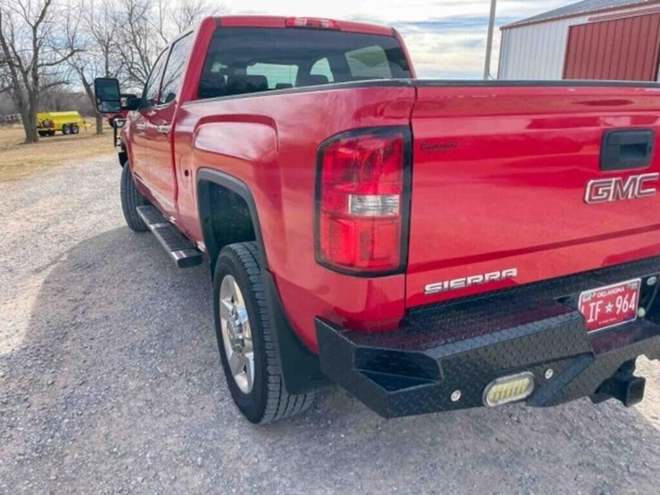 2016-gmc-2500-image-19