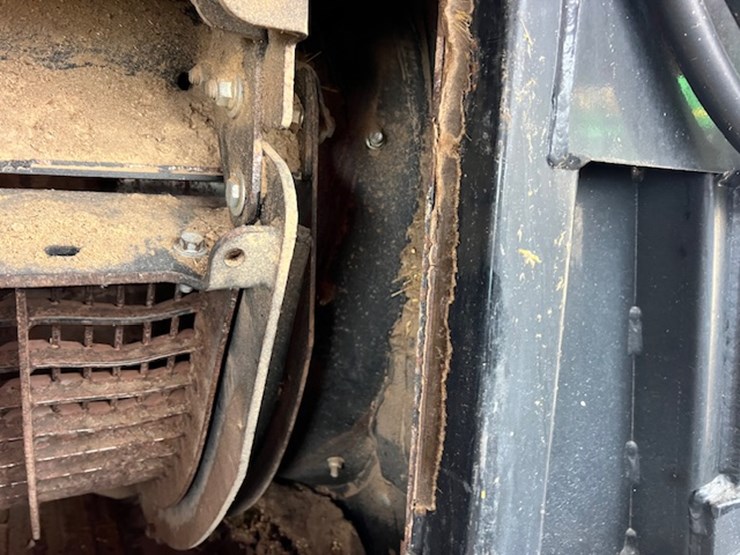 2007-case-ih-7010-image-24