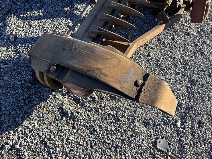 #114527-•-ih-3pt-sickle-mower-image-7