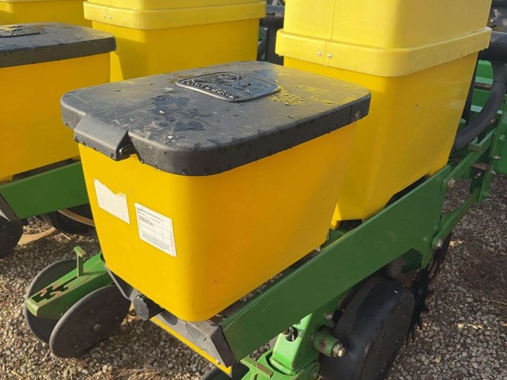 john-deere-1770-image-34