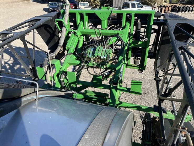 2013-john-deere-4940-image-42