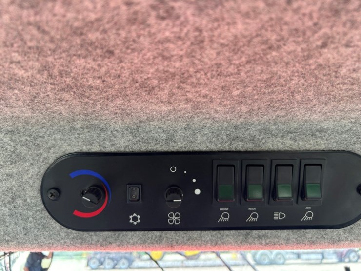 2005-apache-as850-image-39