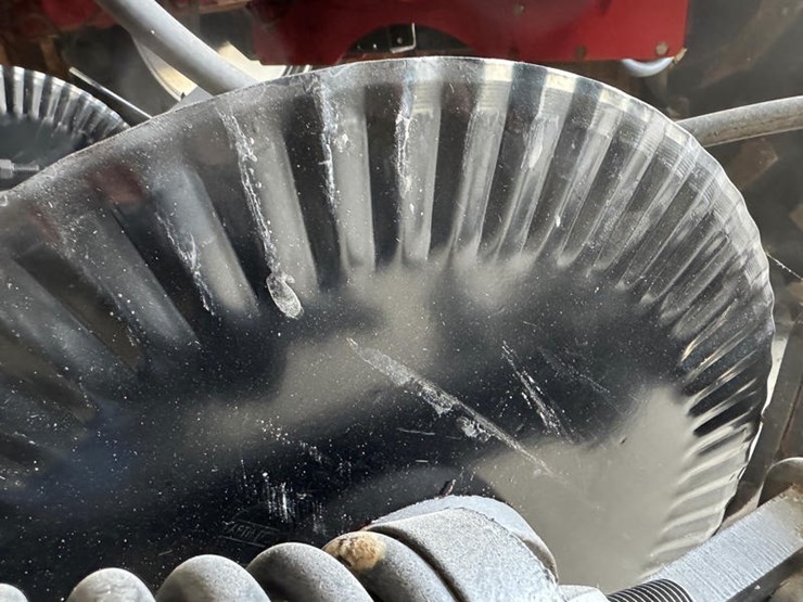 case-ih-2800-image-9