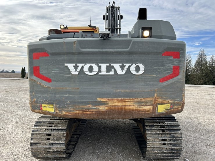 #122558-•-2017-volvo-ec160el-#vcec160ec00310212-image-2