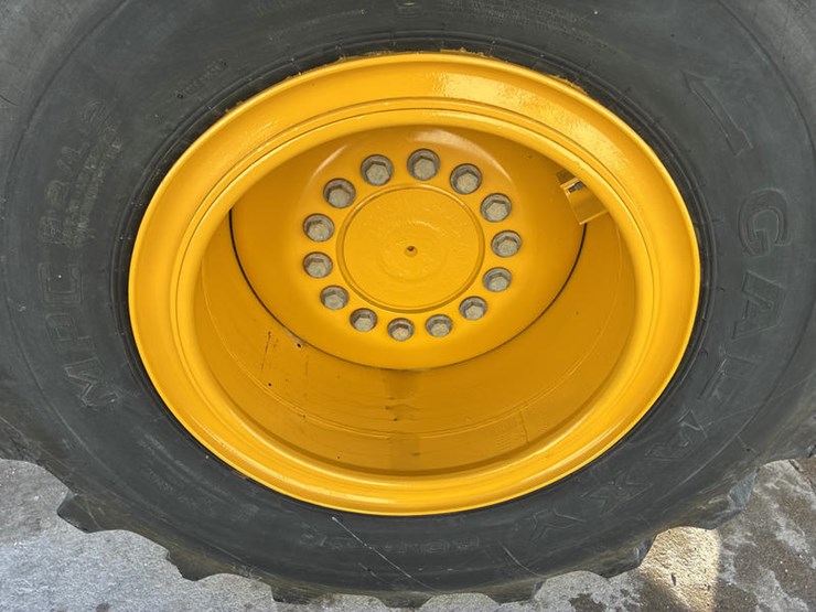 #122570-•-2011-jd-544k-#1dw544kzpb0635211-image-52